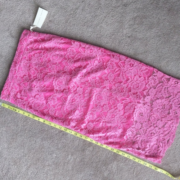Rachel Parcell Dresses & Skirts - Rachel Parcell NWT pink lace skirt
